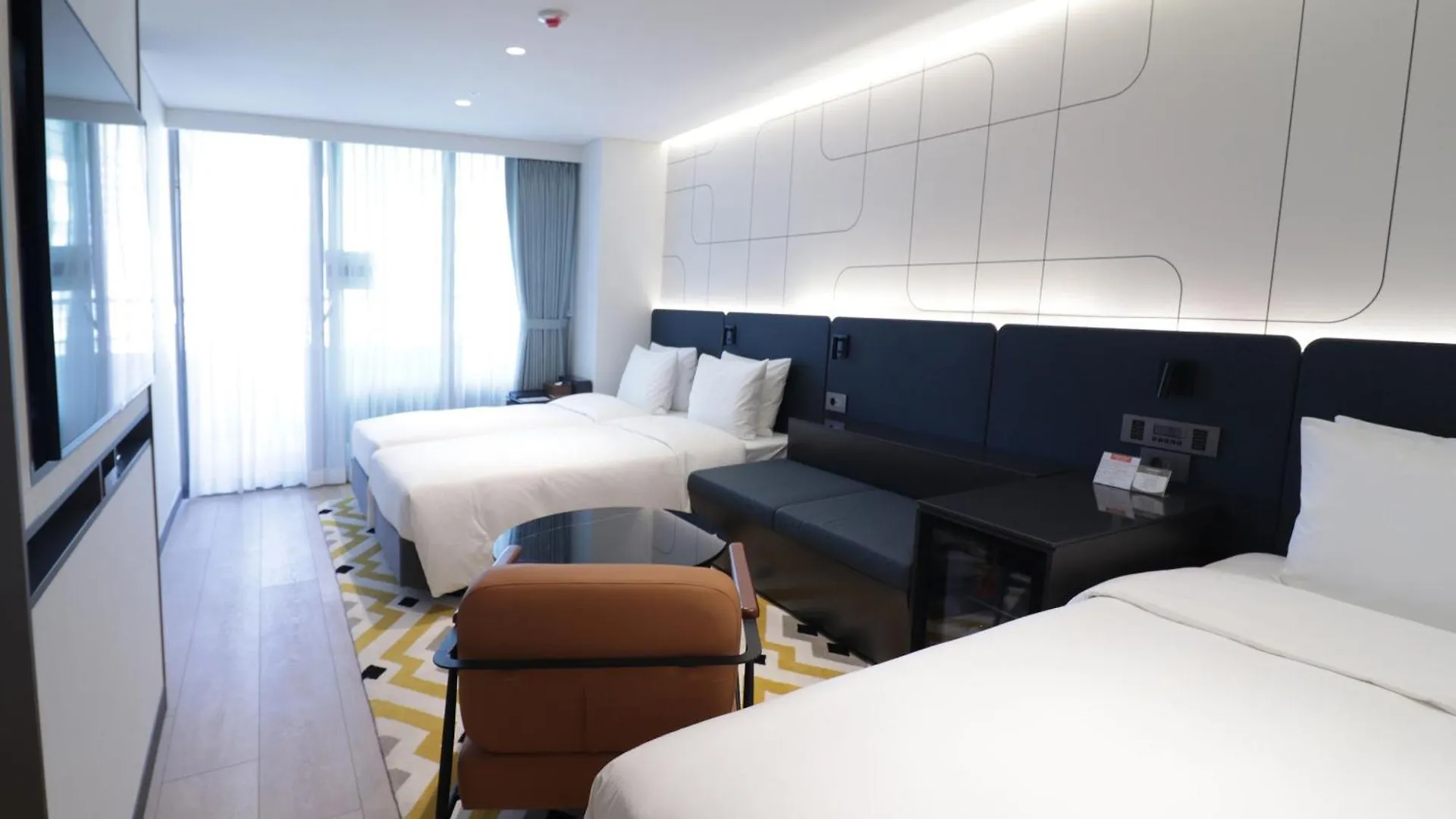 Hotel Pj Myeongdong Seoul 4*,